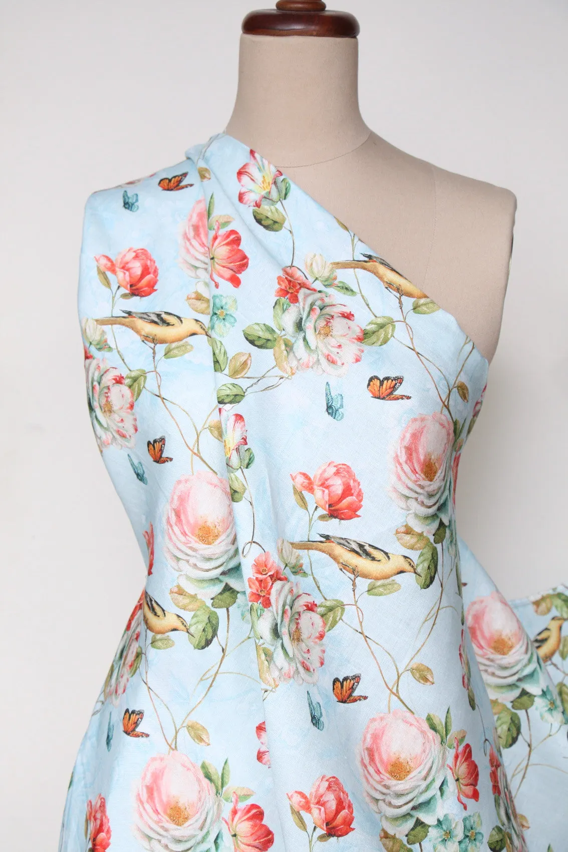 Blue Wonderland Linen