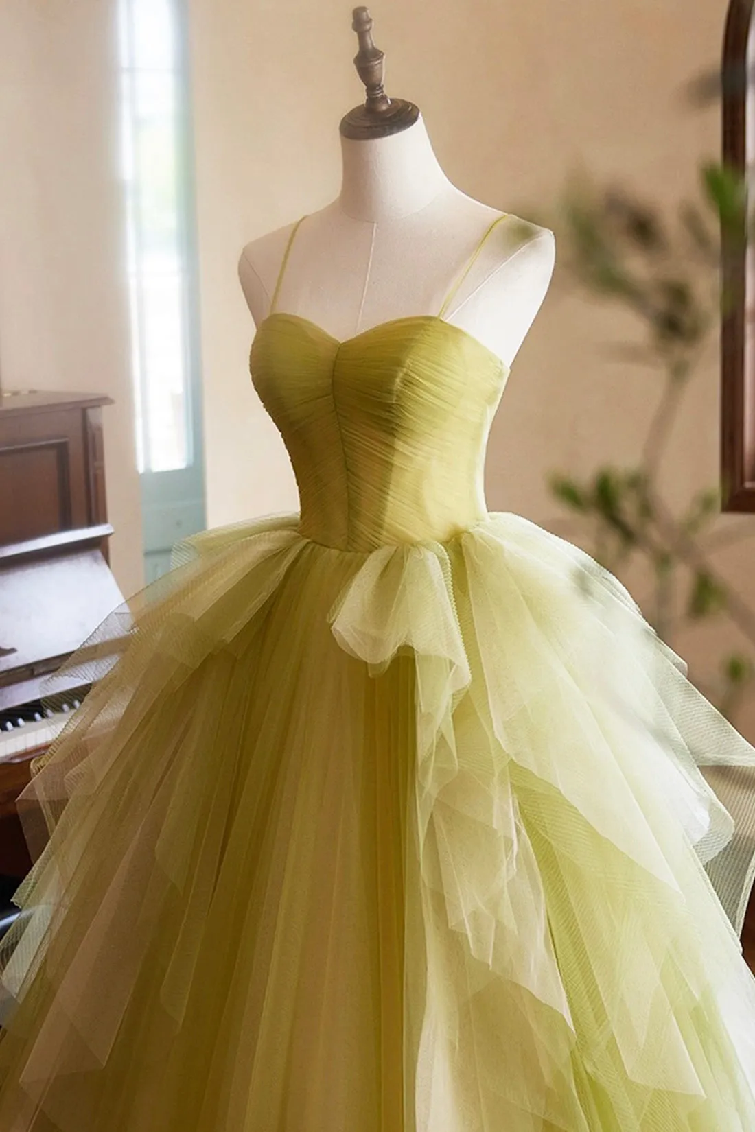 Green Tulle Long A-Line Prom Dresses, Lovely Spaghetti Straps Backless Evening Dresses