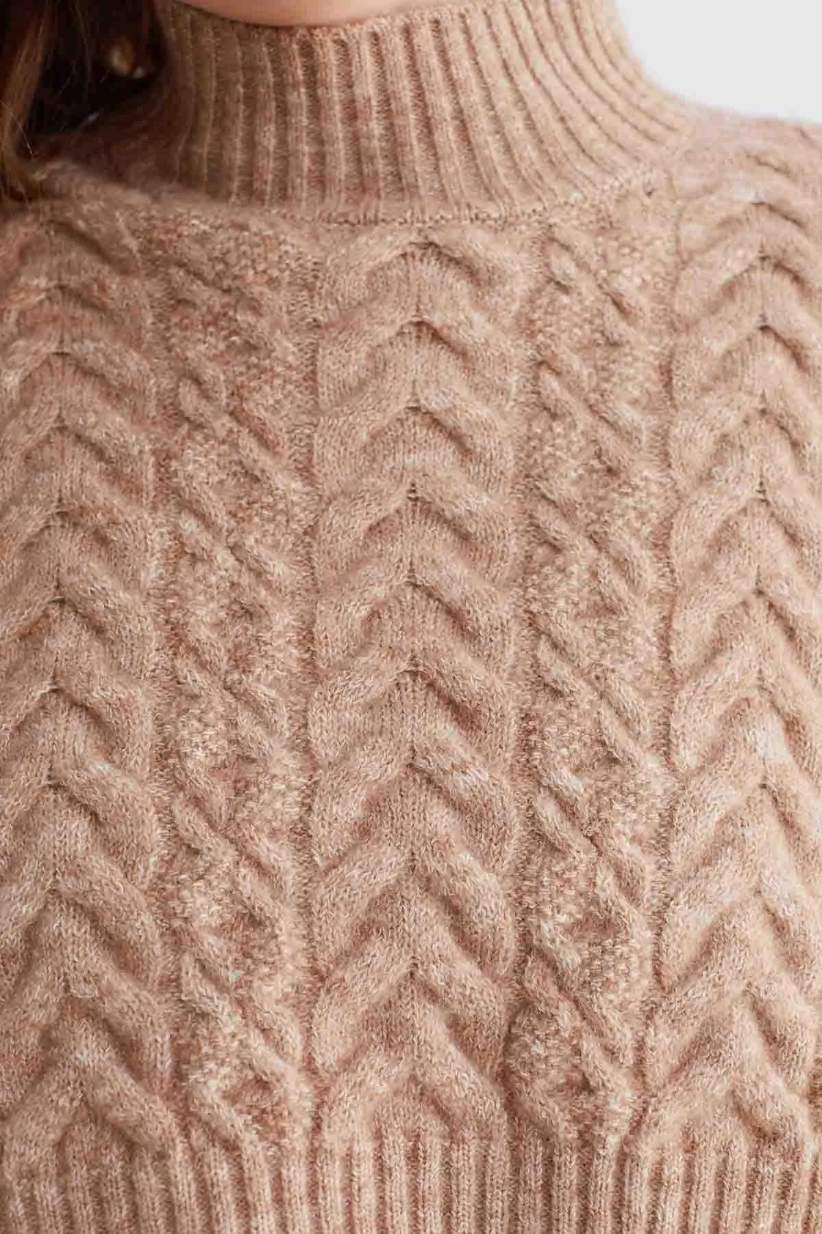 Hair Braided Knitwear Crop