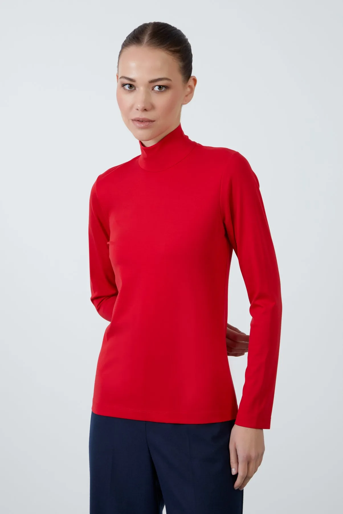 Long Sleeve Knitted Red Blouse with Zipper Back Turtleneck