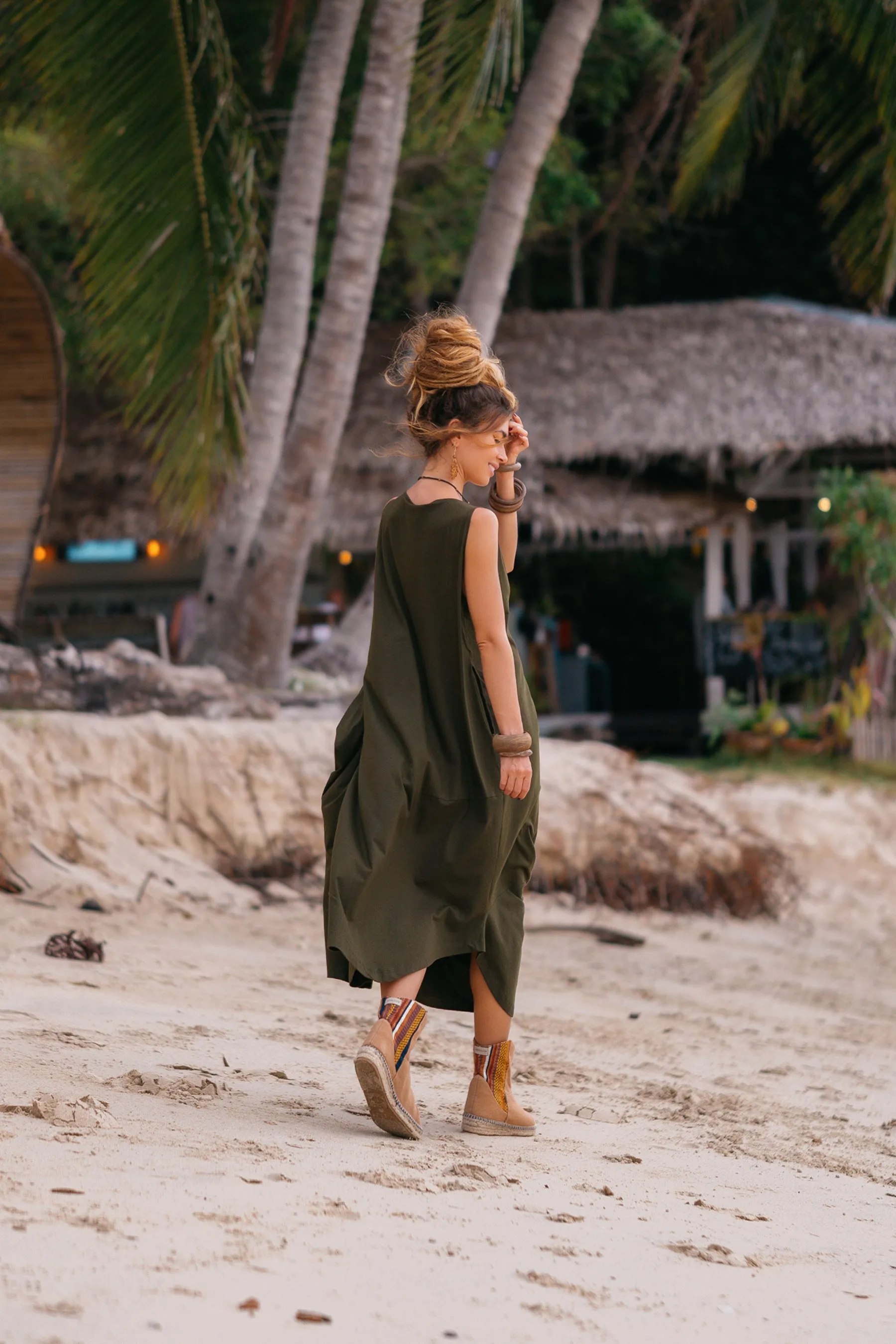 Sleeveless Pocket Dress Shaia Olive