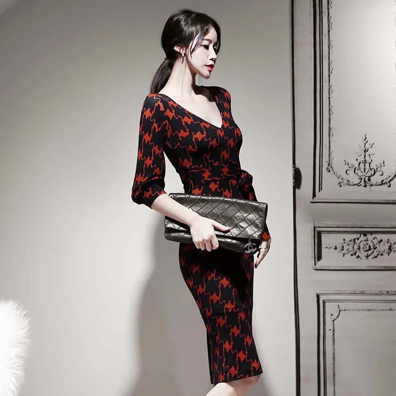 Women's Summer V-Neck Sheath Half-Sleeved Dress