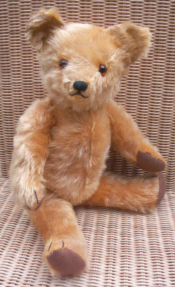 z(1949) Growly Ted. B Lowe